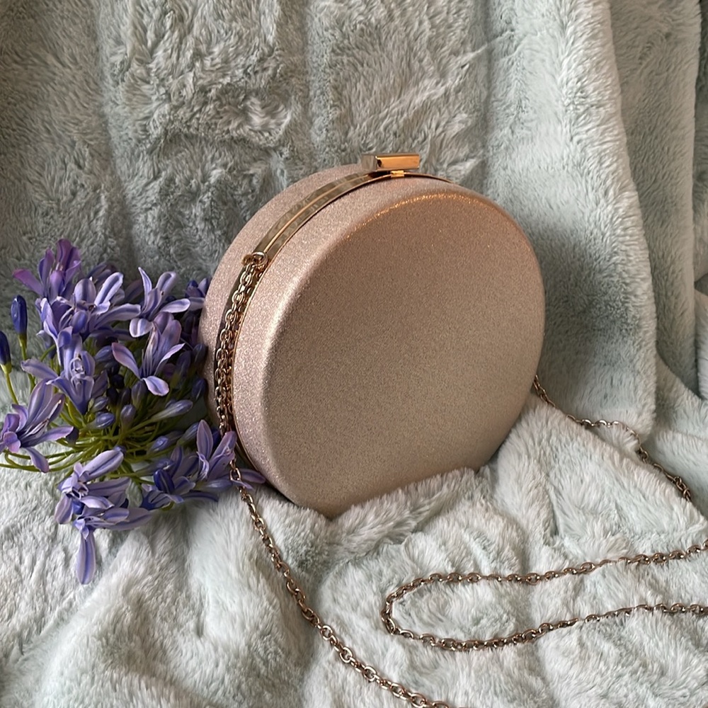 🆕 Matted Gold Evening Clutch Bag, NWOT